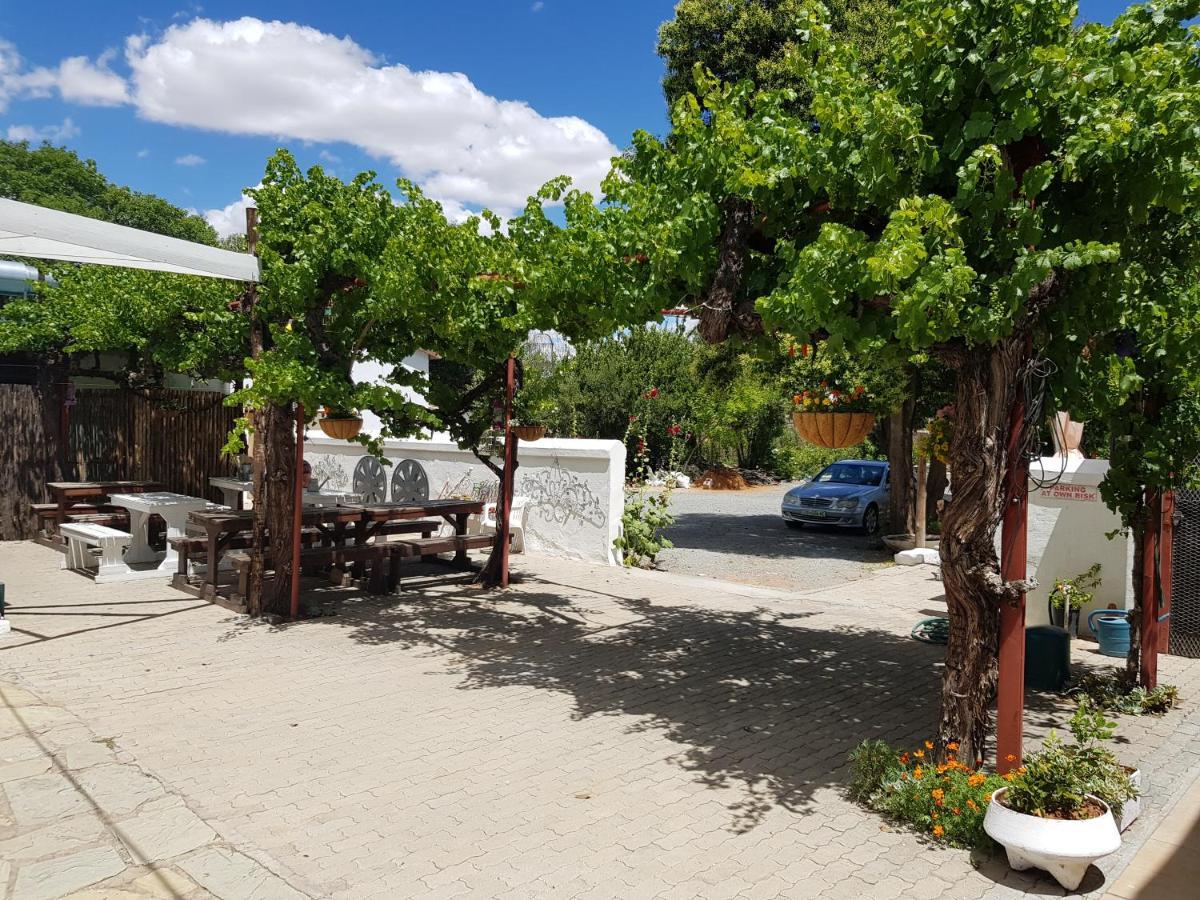 Karoo Manor Guesthouse And Restaurant Richmond  Eksteriør billede