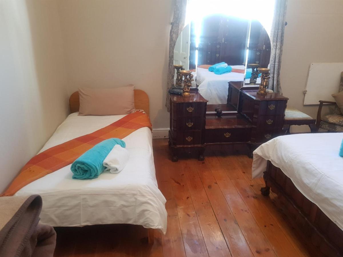 Karoo Manor Guesthouse And Restaurant Richmond  Eksteriør billede